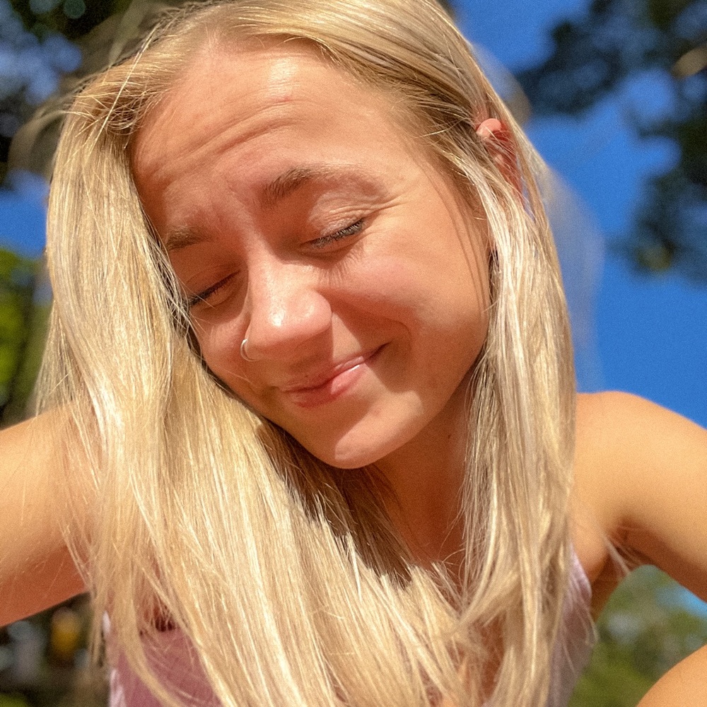 Meet your Posher, Samantha